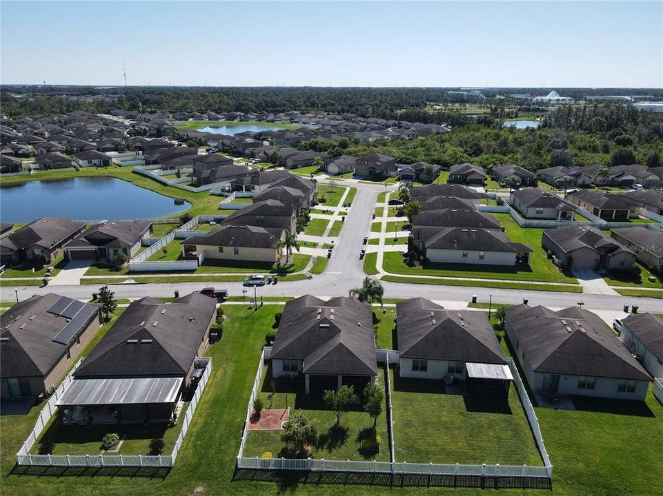 En Venta: $320,000 (3 camas, 2 baños, 1690 Pies cuadrados)