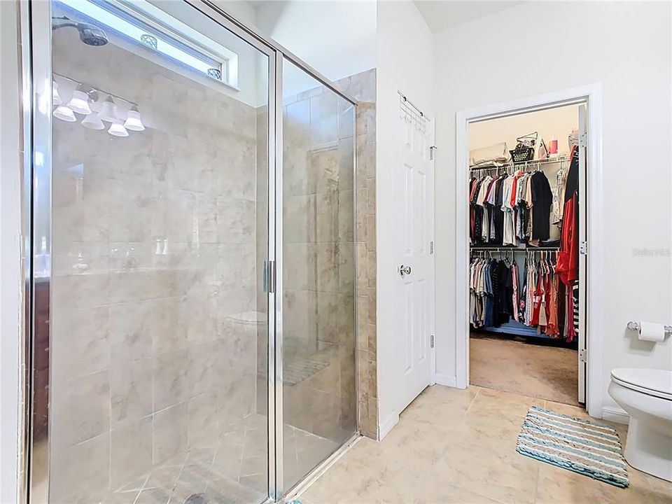 En Venta: $320,000 (3 camas, 2 baños, 1690 Pies cuadrados)