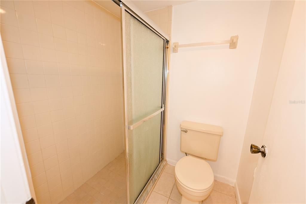 В аренду: $1,800 (2 спален, 2 ванн, 1108 Квадратных фут)