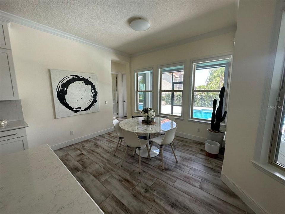 For Rent: $5,995 (4 beds, 5 baths, 4070 Square Feet)