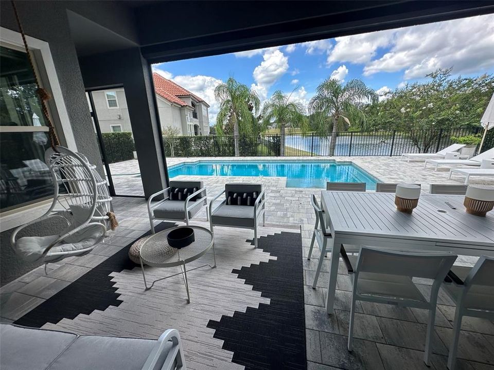 For Rent: $5,995 (4 beds, 5 baths, 4070 Square Feet)