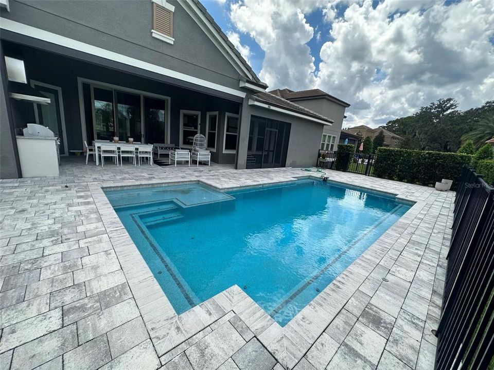 For Rent: $5,995 (4 beds, 5 baths, 4070 Square Feet)