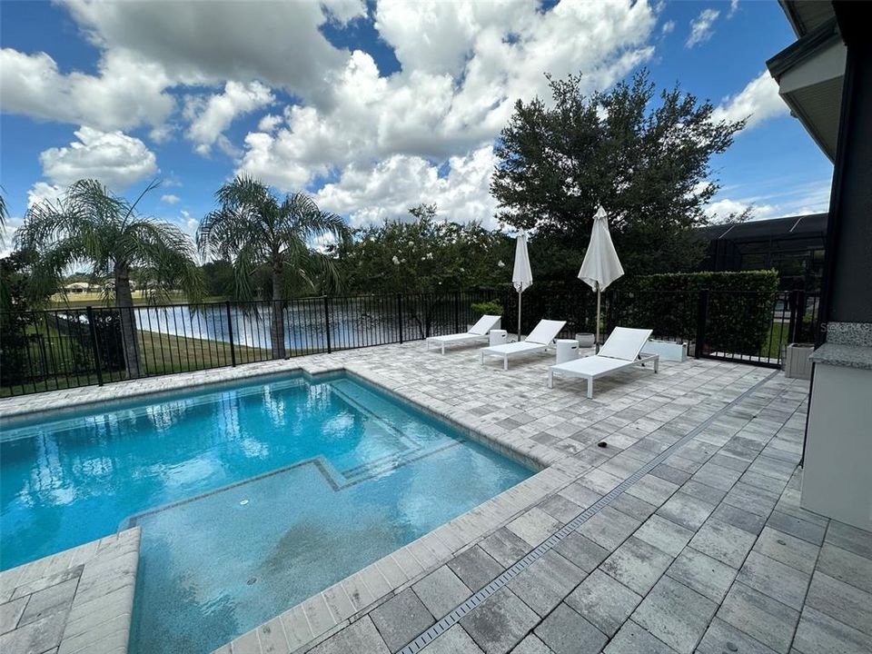 For Rent: $5,995 (4 beds, 5 baths, 4070 Square Feet)