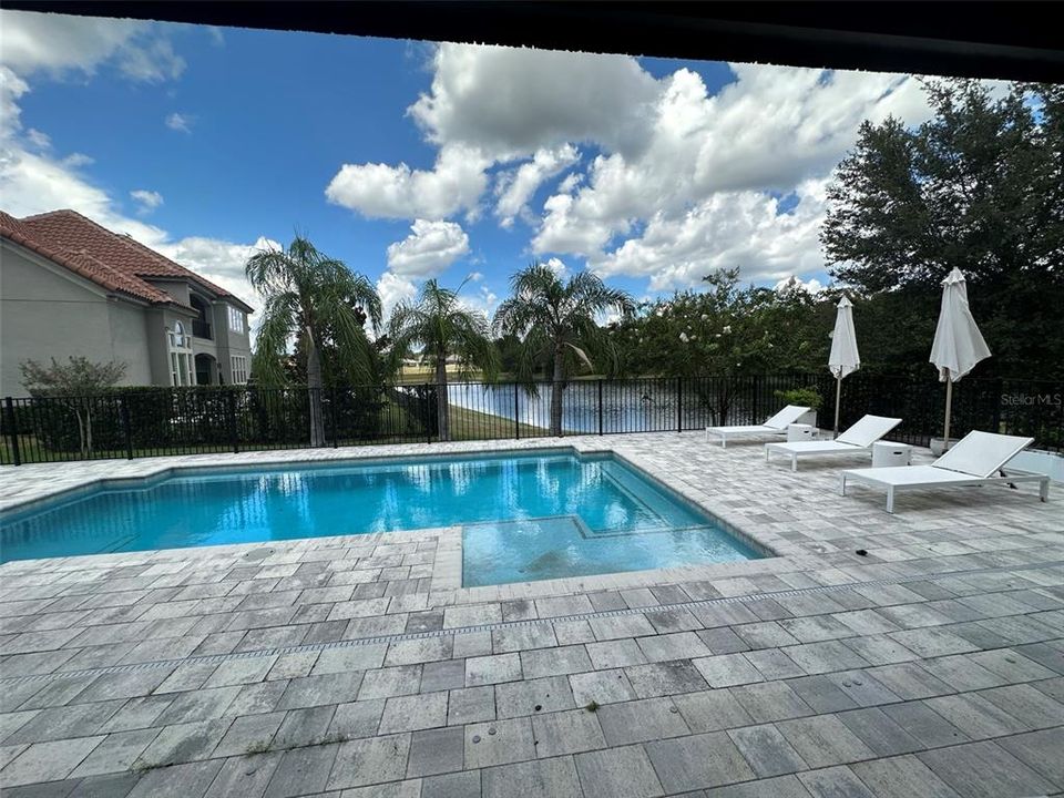 For Rent: $5,995 (4 beds, 5 baths, 4070 Square Feet)