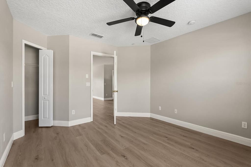 待售: $758,500 (5 贝兹, 3 浴室, 3385 平方英尺)