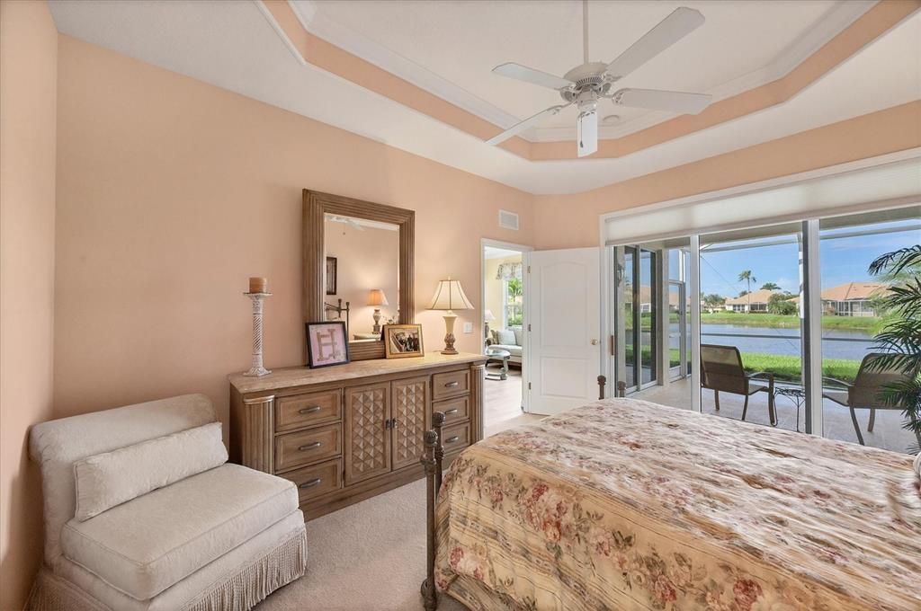 For Sale: $359,900 (2 beds, 2 baths, 1657 Square Feet)