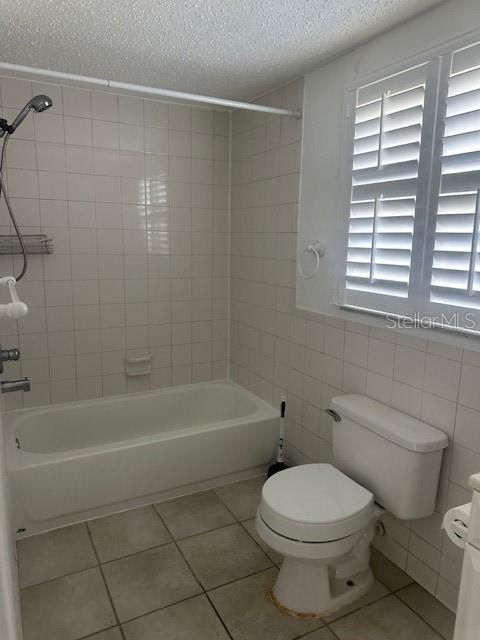 For Sale: $249,000 (2 beds, 2 baths, 1019 Square Feet)