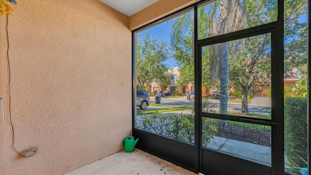 Active With Contract: $237,000 (3 beds, 2 baths, 1784 Square Feet)