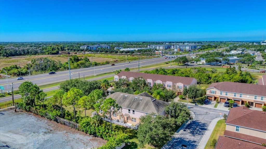 Active With Contract: $237,000 (3 beds, 2 baths, 1784 Square Feet)