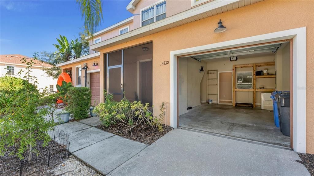 Active With Contract: $237,000 (3 beds, 2 baths, 1784 Square Feet)