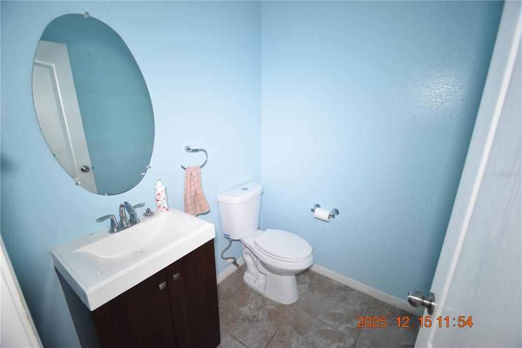 For Rent: $2,695 (4 beds, 2 baths, 2089 Square Feet)