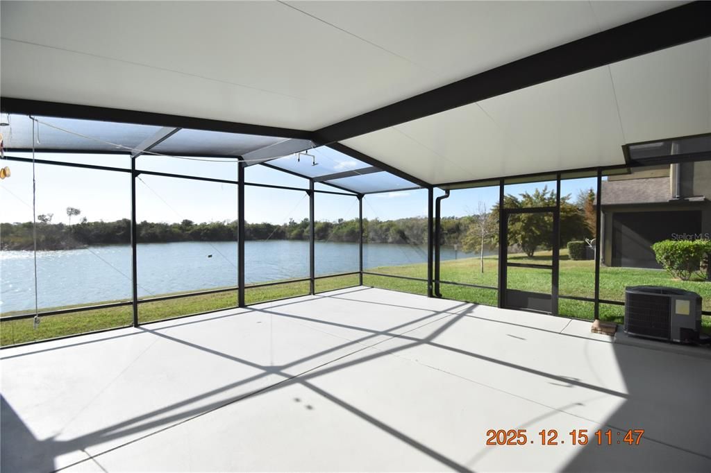 For Rent: $2,695 (4 beds, 2 baths, 2089 Square Feet)