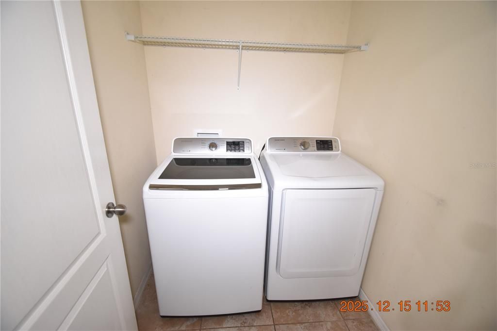 For Rent: $2,695 (4 beds, 2 baths, 2089 Square Feet)