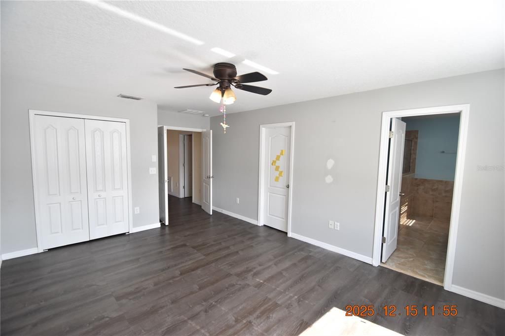 For Rent: $2,695 (4 beds, 2 baths, 2089 Square Feet)