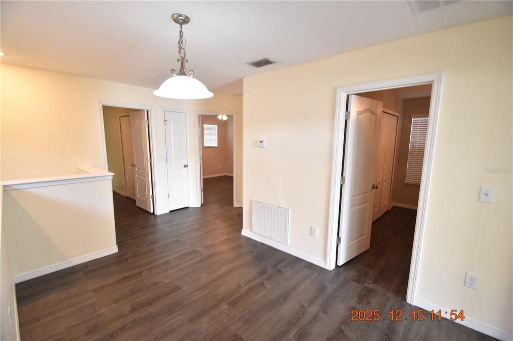 For Rent: $2,695 (4 beds, 2 baths, 2089 Square Feet)