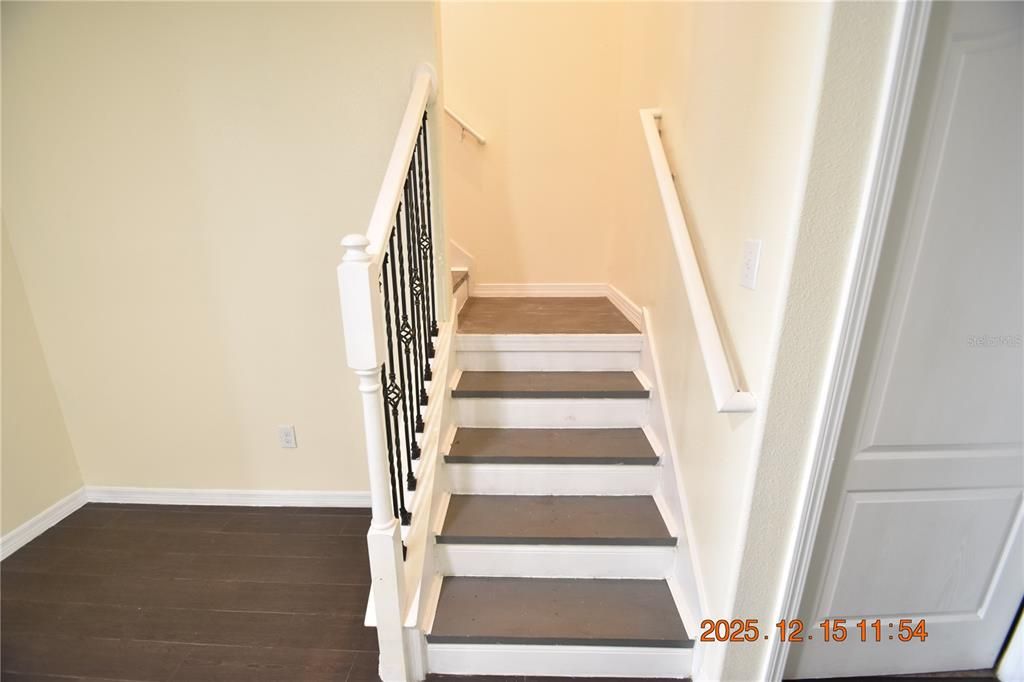 For Rent: $2,695 (4 beds, 2 baths, 2089 Square Feet)