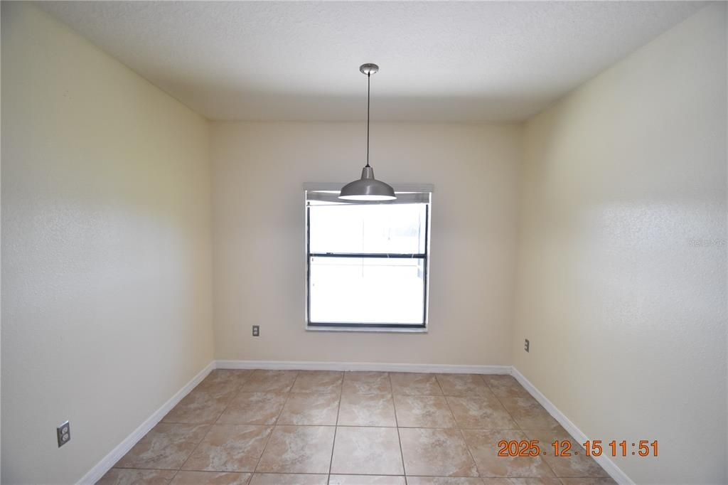 For Rent: $2,695 (4 beds, 2 baths, 2089 Square Feet)