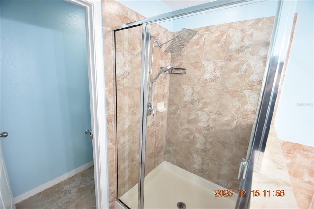 For Rent: $2,695 (4 beds, 2 baths, 2089 Square Feet)