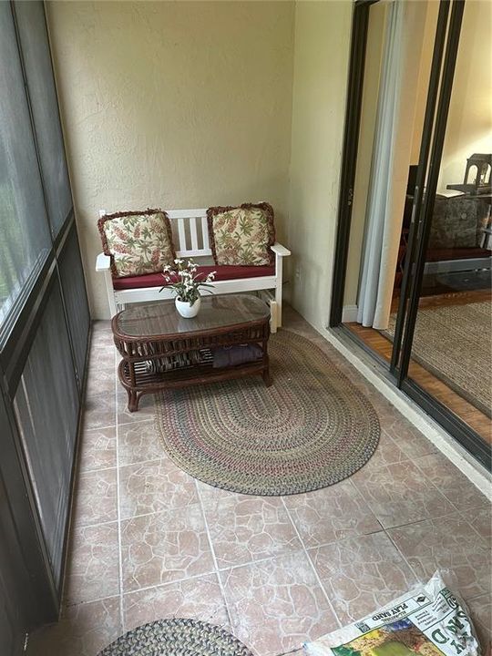 For Sale: $189,800 (2 beds, 2 baths, 1220 Square Feet)