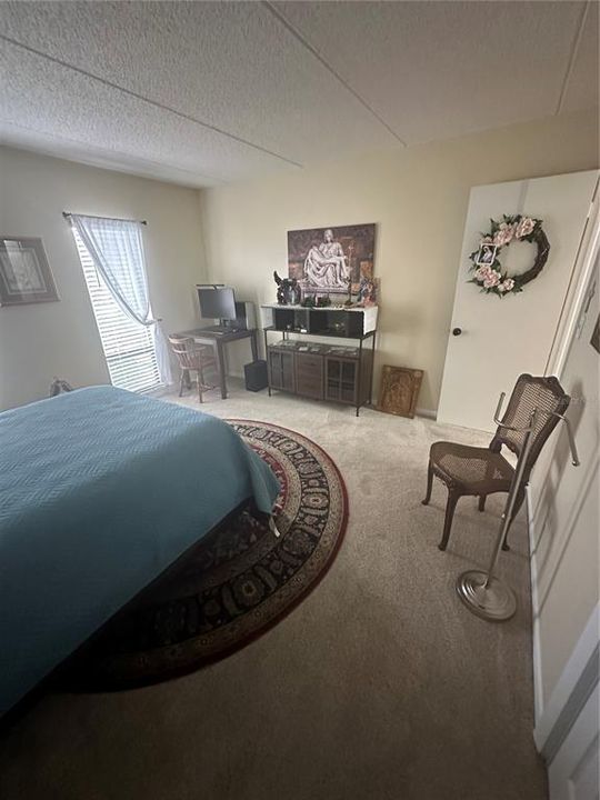 For Sale: $189,800 (2 beds, 2 baths, 1220 Square Feet)