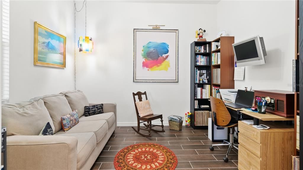 На продажу: $369,000 (2 спален, 2 ванн, 1557 Квадратных фут)