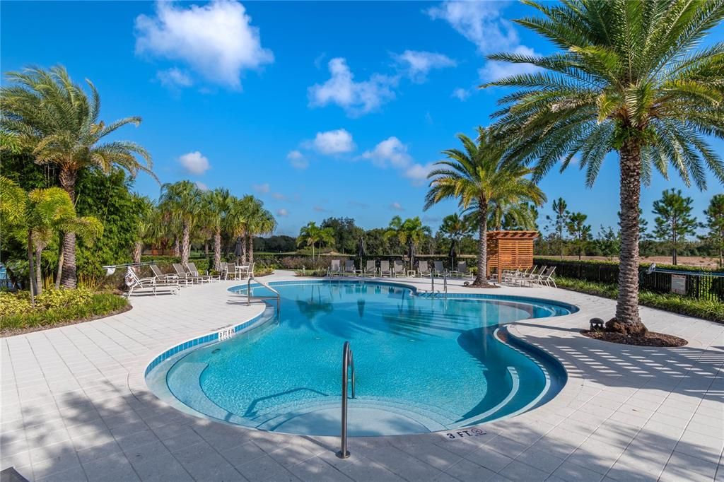 На продажу: $369,000 (2 спален, 2 ванн, 1557 Квадратных фут)