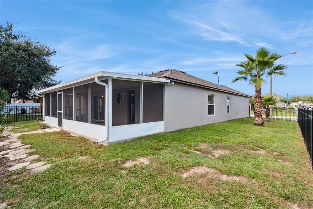 待售: $325,000 (3 贝兹, 2 浴室, 1893 平方英尺)