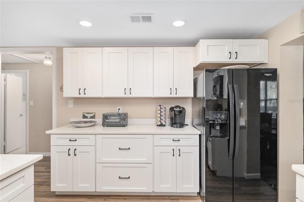 For Sale: $299,987 (3 beds, 2 baths, 1722 Square Feet)