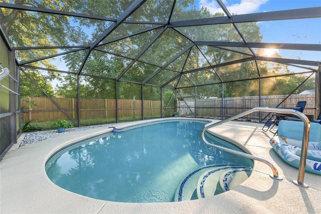 For Sale: $299,987 (3 beds, 2 baths, 1722 Square Feet)