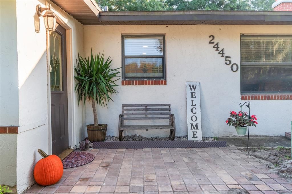 For Sale: $299,987 (3 beds, 2 baths, 1722 Square Feet)