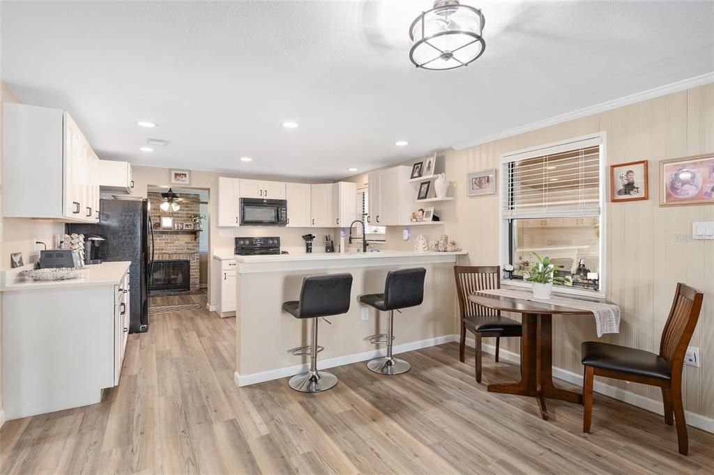 For Sale: $299,987 (3 beds, 2 baths, 1722 Square Feet)