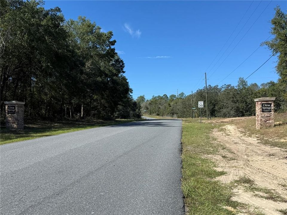 На продажу: $24,500 (0.31 acres)