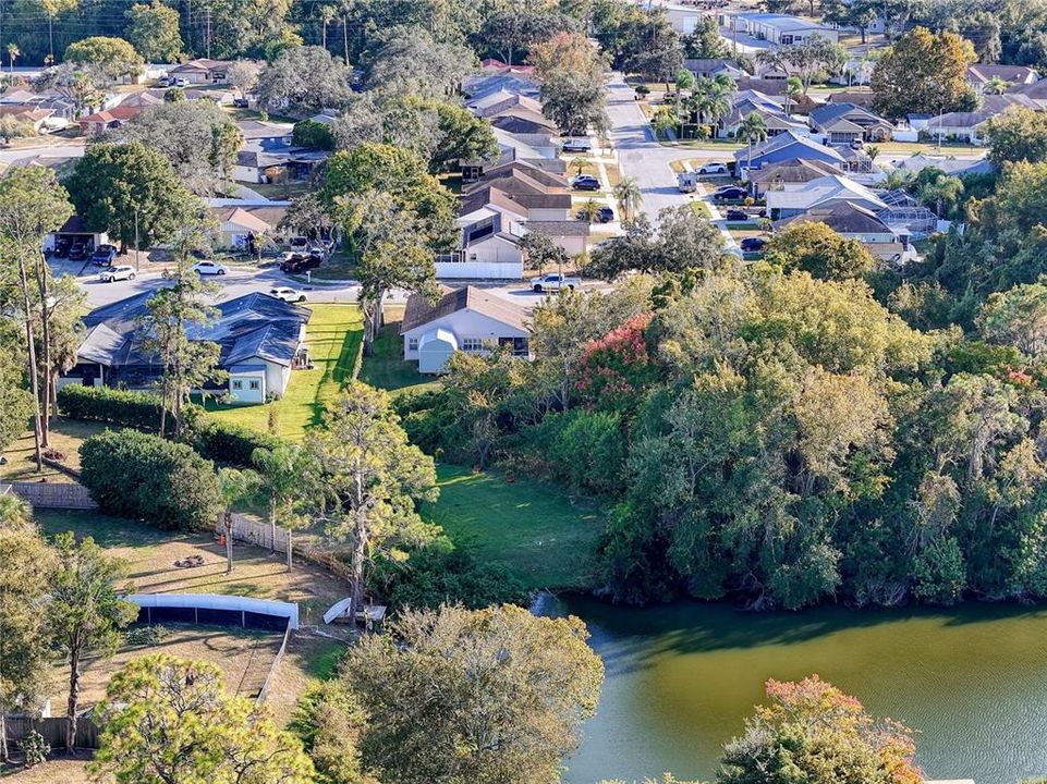 For Sale: $358,000 (3 beds, 2 baths, 1384 Square Feet)