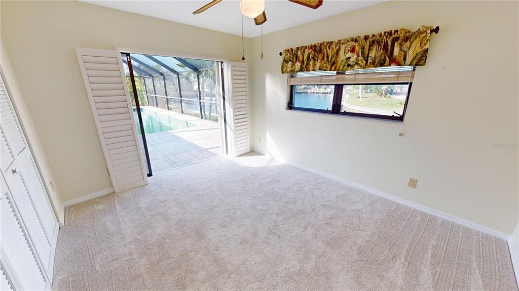 合同活跃: $669,000 (3 贝兹, 2 浴室, 2123 平方英尺)