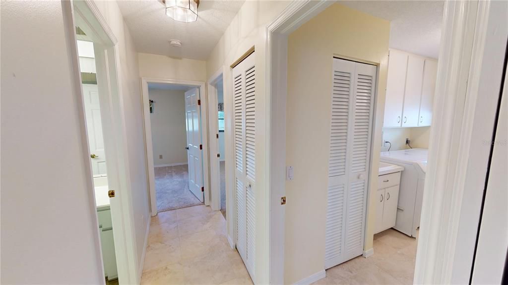 合同活跃: $669,000 (3 贝兹, 2 浴室, 2123 平方英尺)