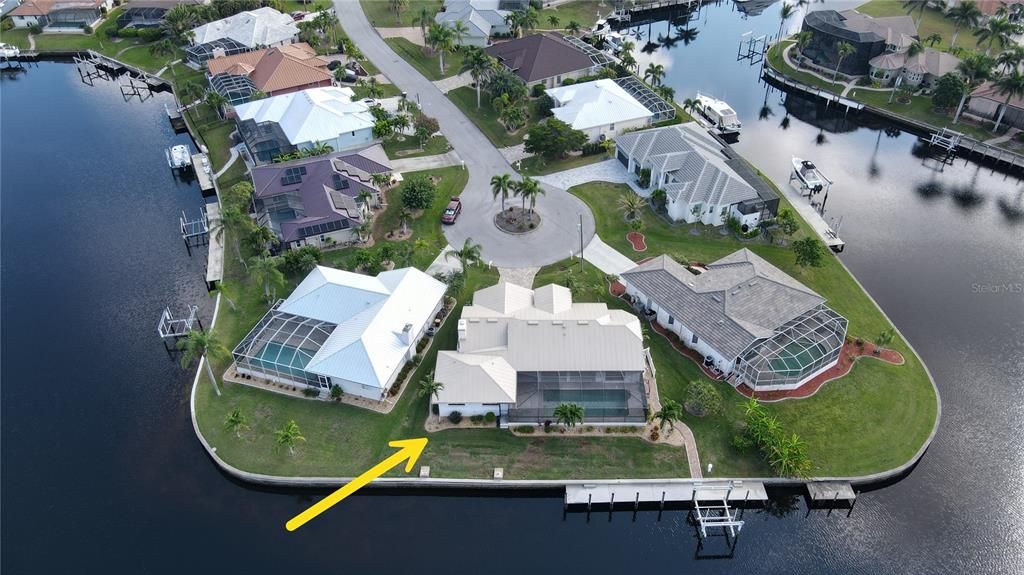 合同活跃: $669,000 (3 贝兹, 2 浴室, 2123 平方英尺)