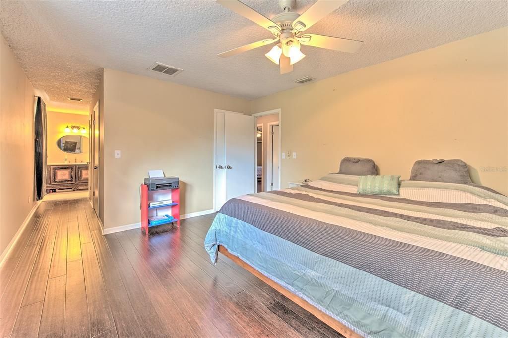 待售: $559,900 (3 贝兹, 3 浴室, 2280 平方英尺)