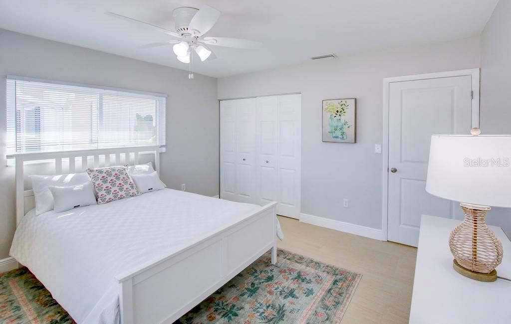 En Venta: $228,900 (2 camas, 2 baños, 1260 Pies cuadrados)