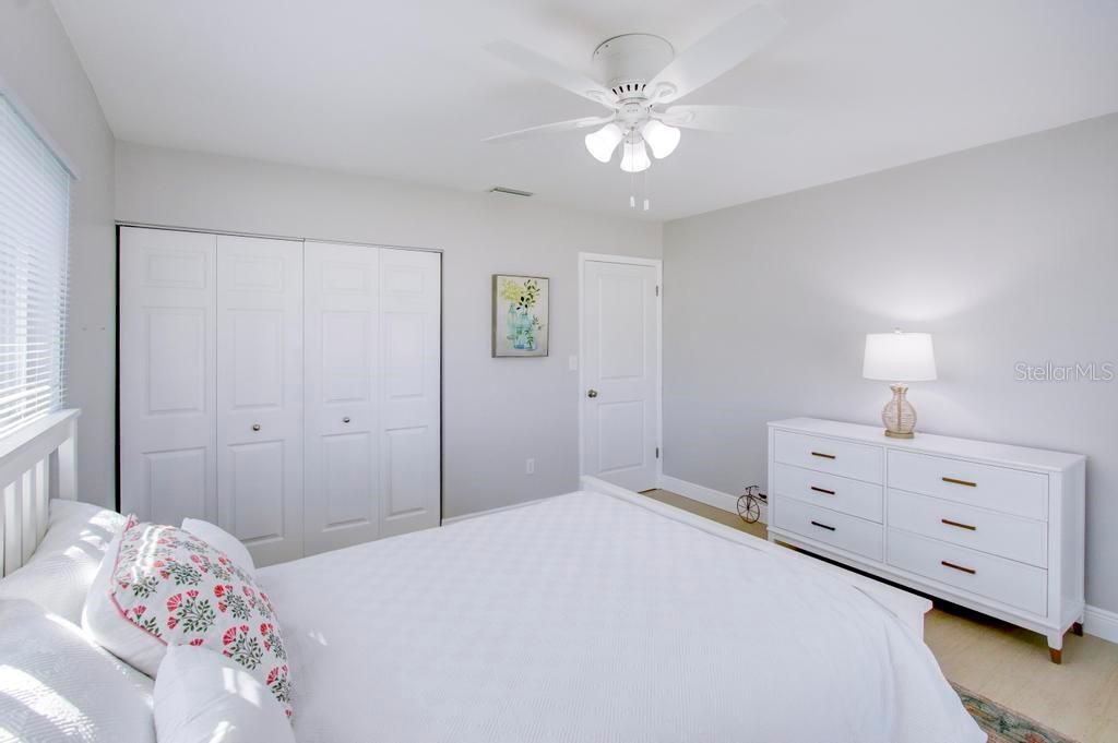 En Venta: $228,900 (2 camas, 2 baños, 1260 Pies cuadrados)