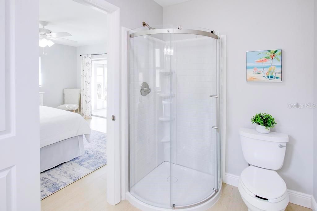 En Venta: $228,900 (2 camas, 2 baños, 1260 Pies cuadrados)