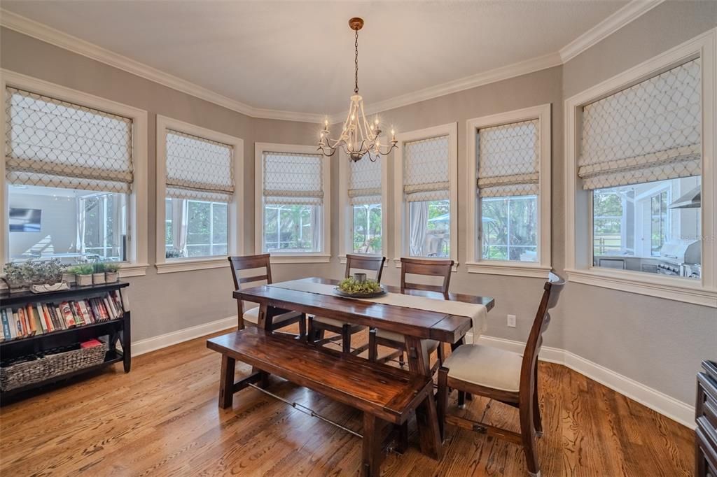 На продажу: $1,499,000 (5 спален, 5 ванн, 5563 Квадратных фут)