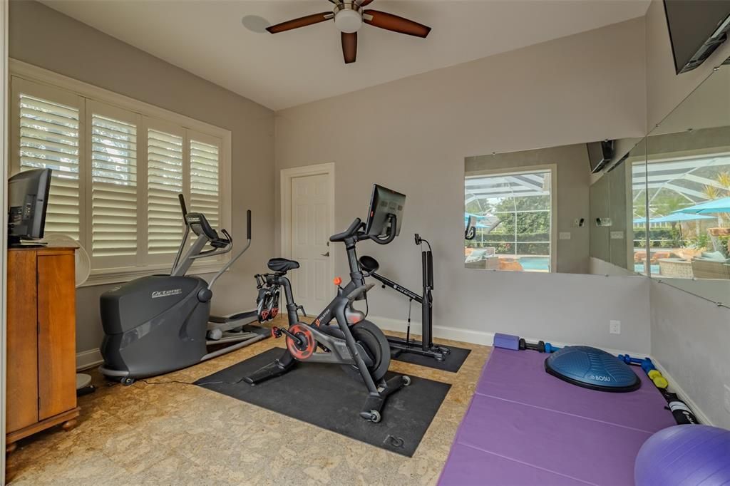 На продажу: $1,499,000 (5 спален, 5 ванн, 5563 Квадратных фут)