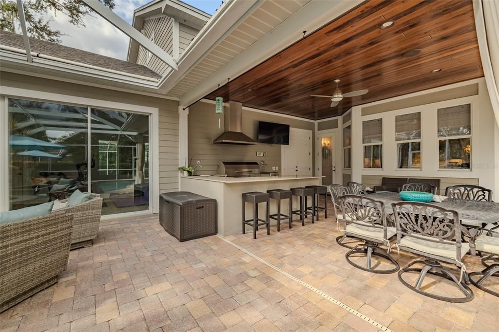 На продажу: $1,499,000 (5 спален, 5 ванн, 5563 Квадратных фут)