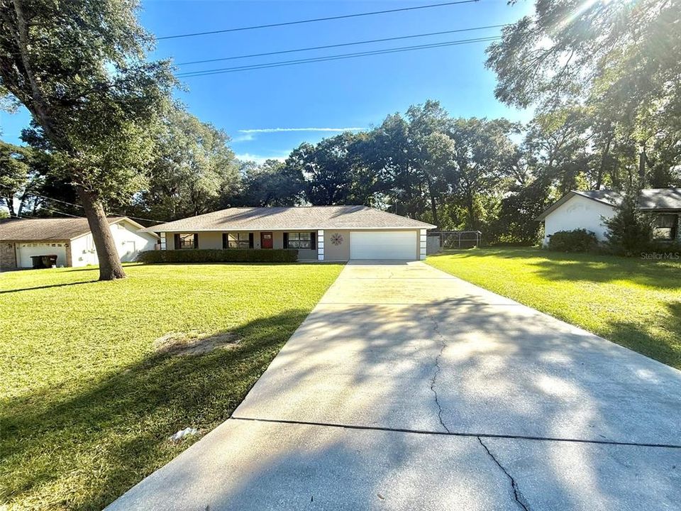 Recently Sold: $250,000 (4 beds, 2 baths, 1600 Square Feet)