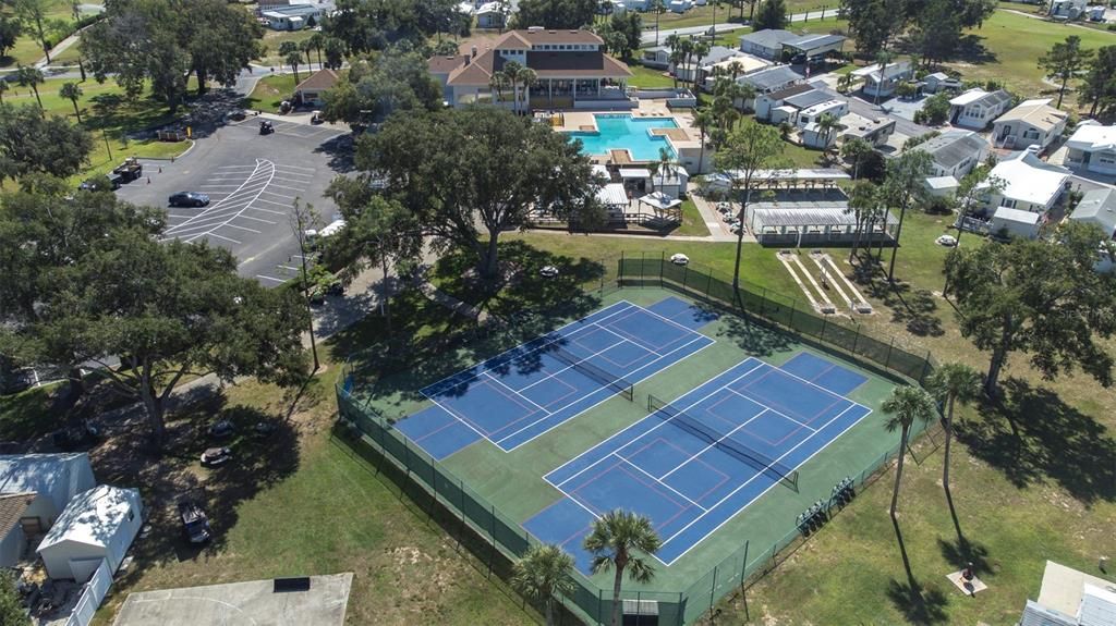 En Venta: $155,000 (3 camas, 2 baños, 781 Pies cuadrados)