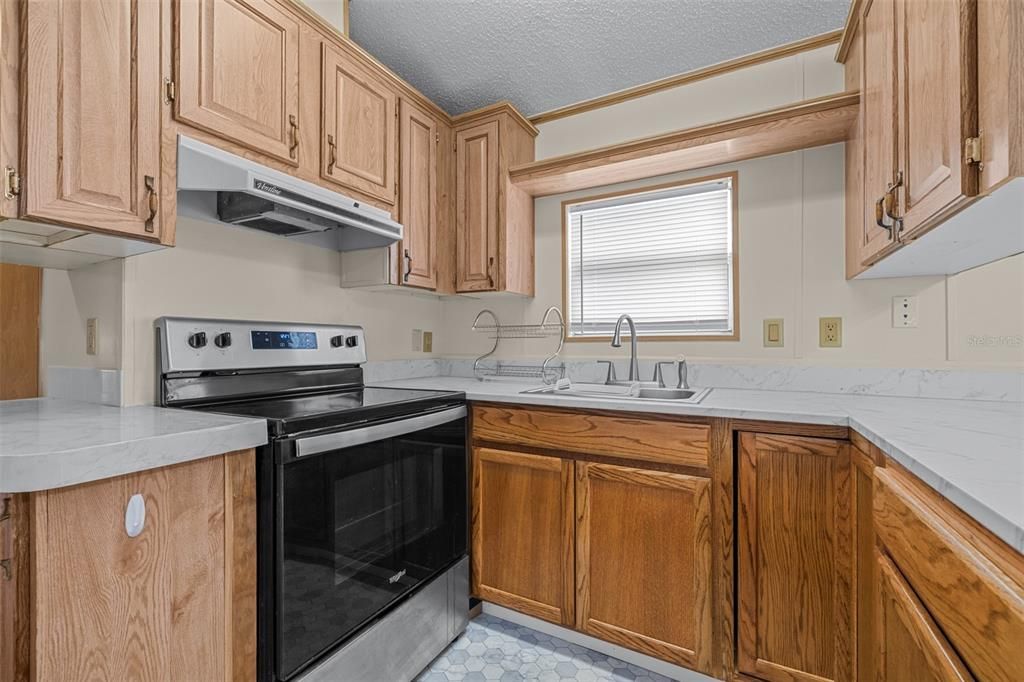 En Venta: $155,000 (3 camas, 2 baños, 781 Pies cuadrados)