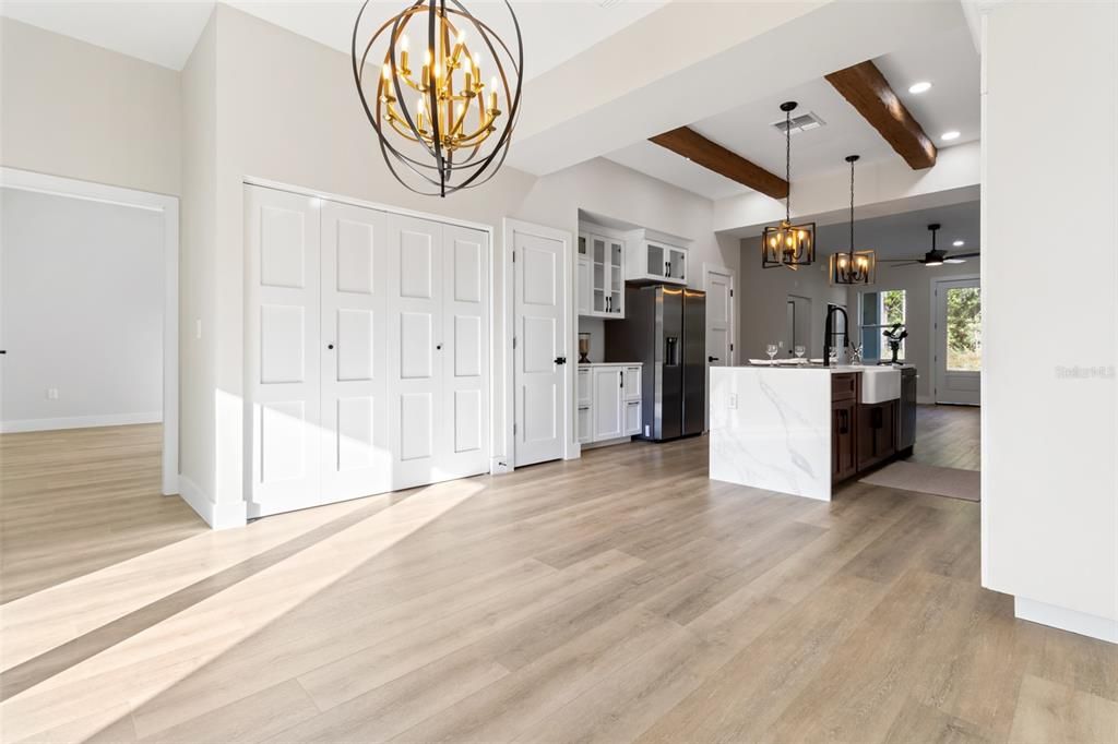 For Sale: $549,900 (6 beds, 0 baths, 3340 Square Feet)