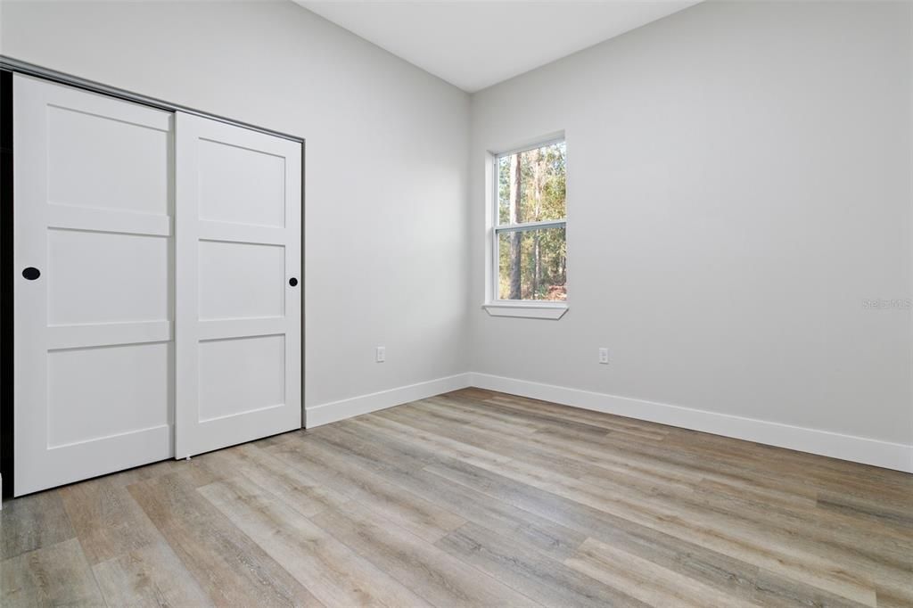 For Sale: $549,900 (6 beds, 0 baths, 3340 Square Feet)