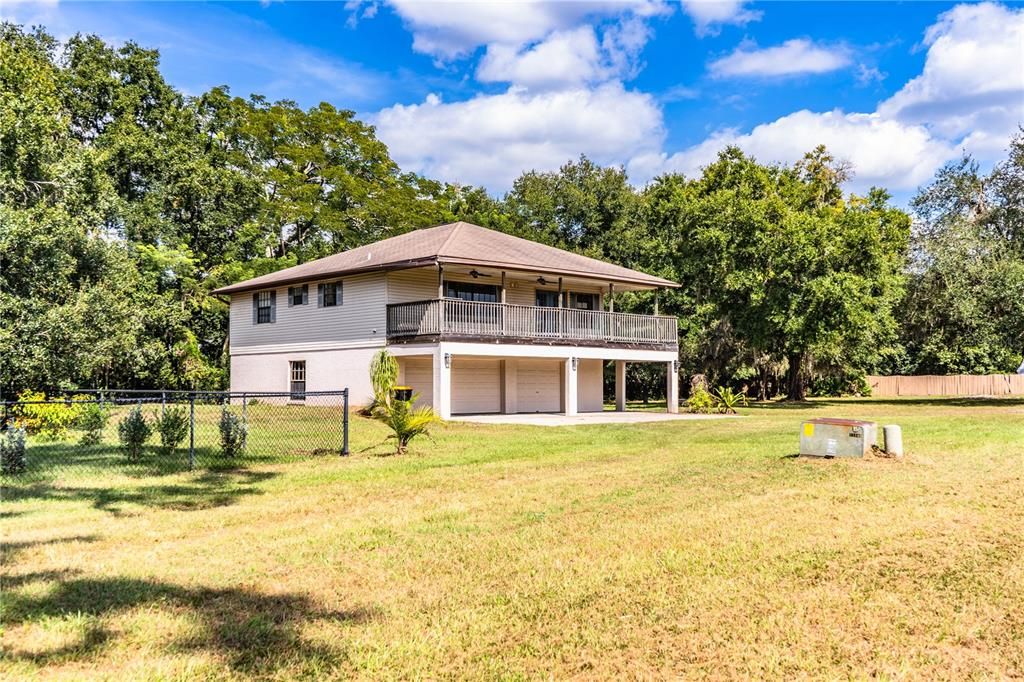 En Venta: $369,900 (3 camas, 2 baños, 1444 Pies cuadrados)