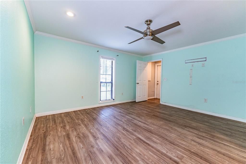 En Venta: $369,900 (3 camas, 2 baños, 1444 Pies cuadrados)